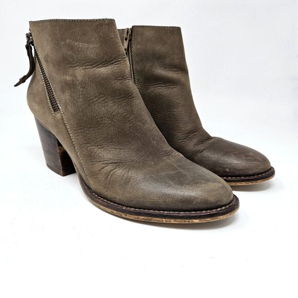 Blondo Brown Leather Ankle Boots NIVADA Waterproof Stacked Heel Booties Size 9 - Picture 1 of 13